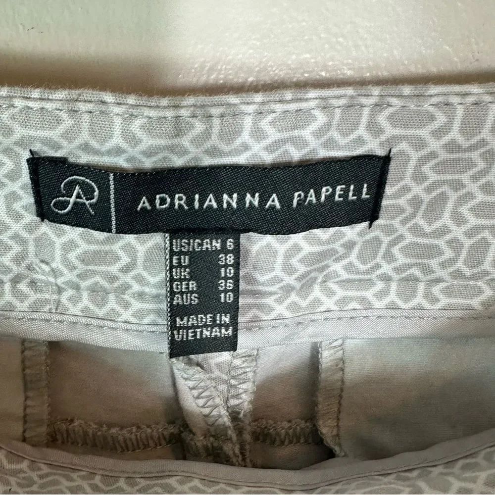 ADRIANNA PAPELL CAPRI - Picture 5 of 8